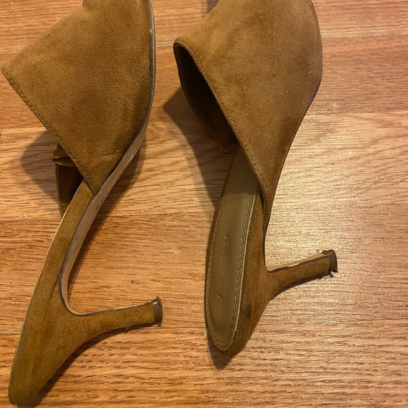 Kitten heel slip ons - Picture 4 of 4